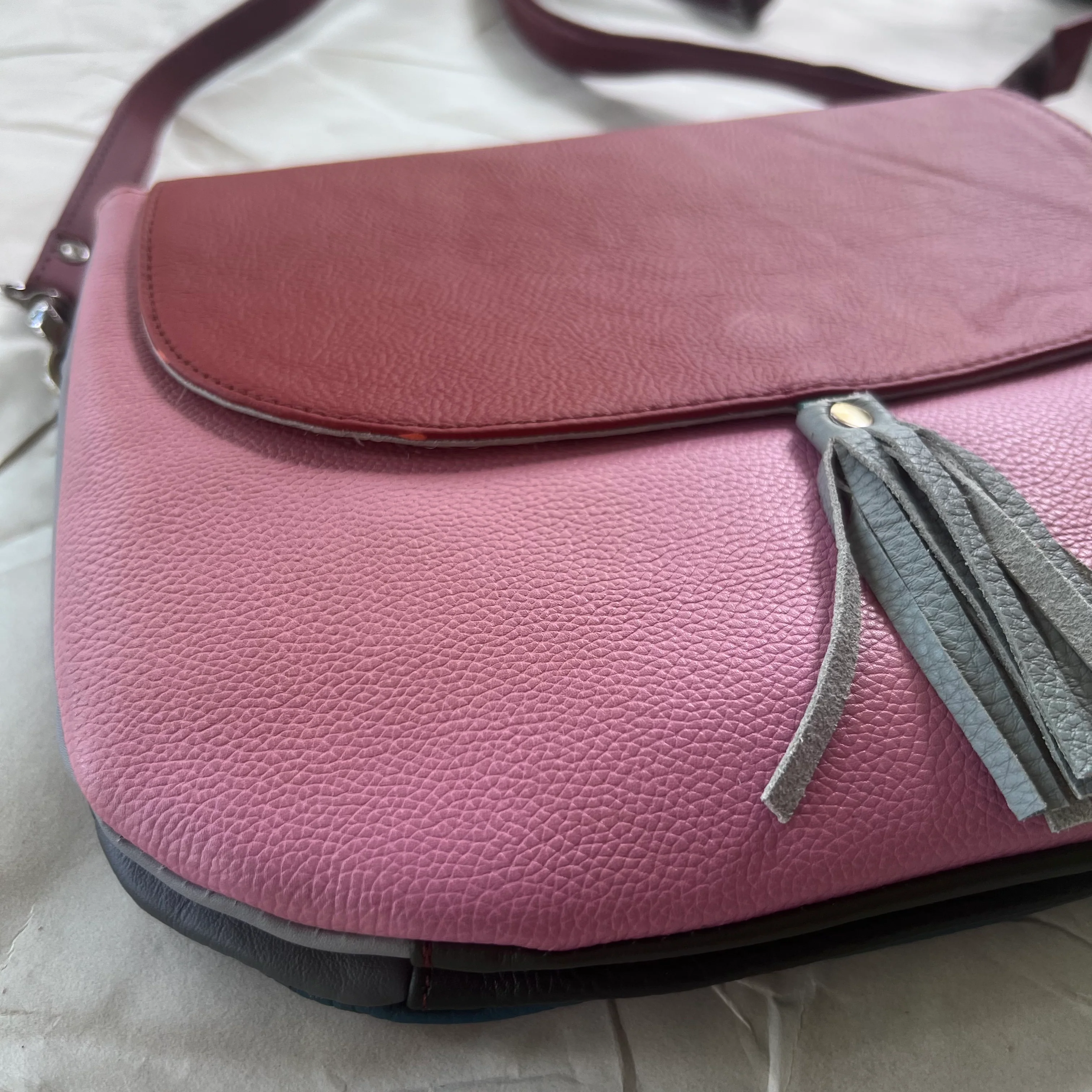 Soruka - Lola Reversible Crossbody, Blue Tassel - Image 5