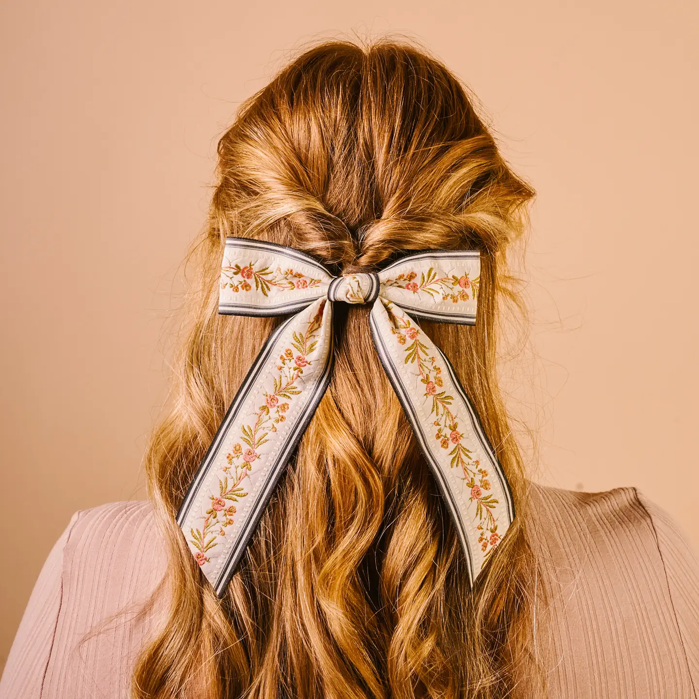 The Darling Effect - Cottage Crush Hair Bow, Cream - Image 2