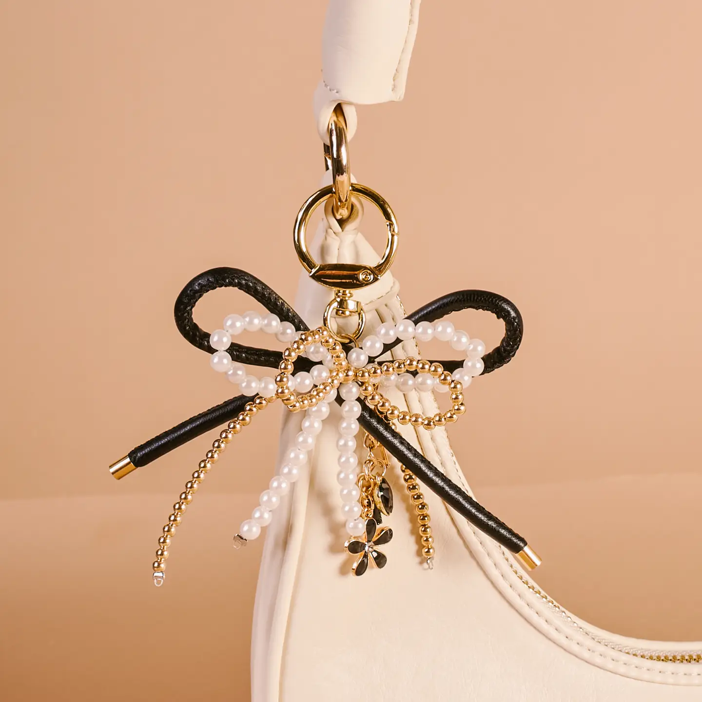 The Darling Effect - Layered Bows Bag Charm - Image 4