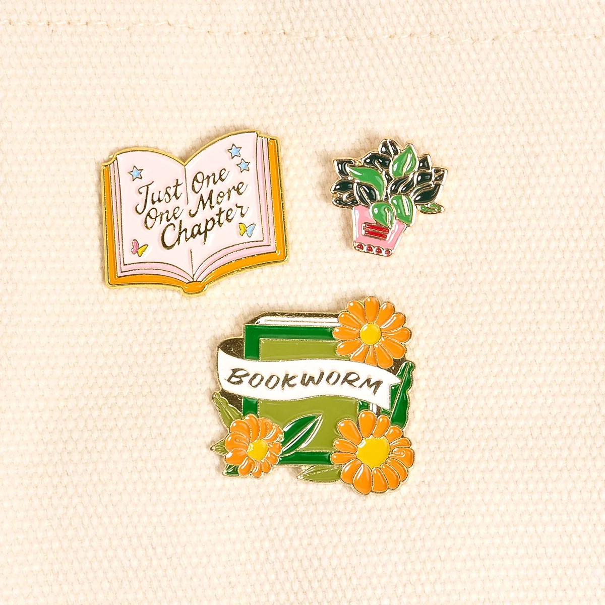 The Darling Effect - The Pin Pack, Bookworm